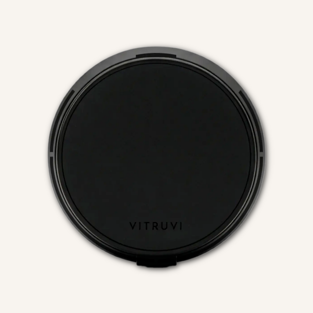 Vitruvi Drive Car Diffuser vent clip with 100% natural fragrance, free from synthetic scents, for a fresh and inviting driving experience.